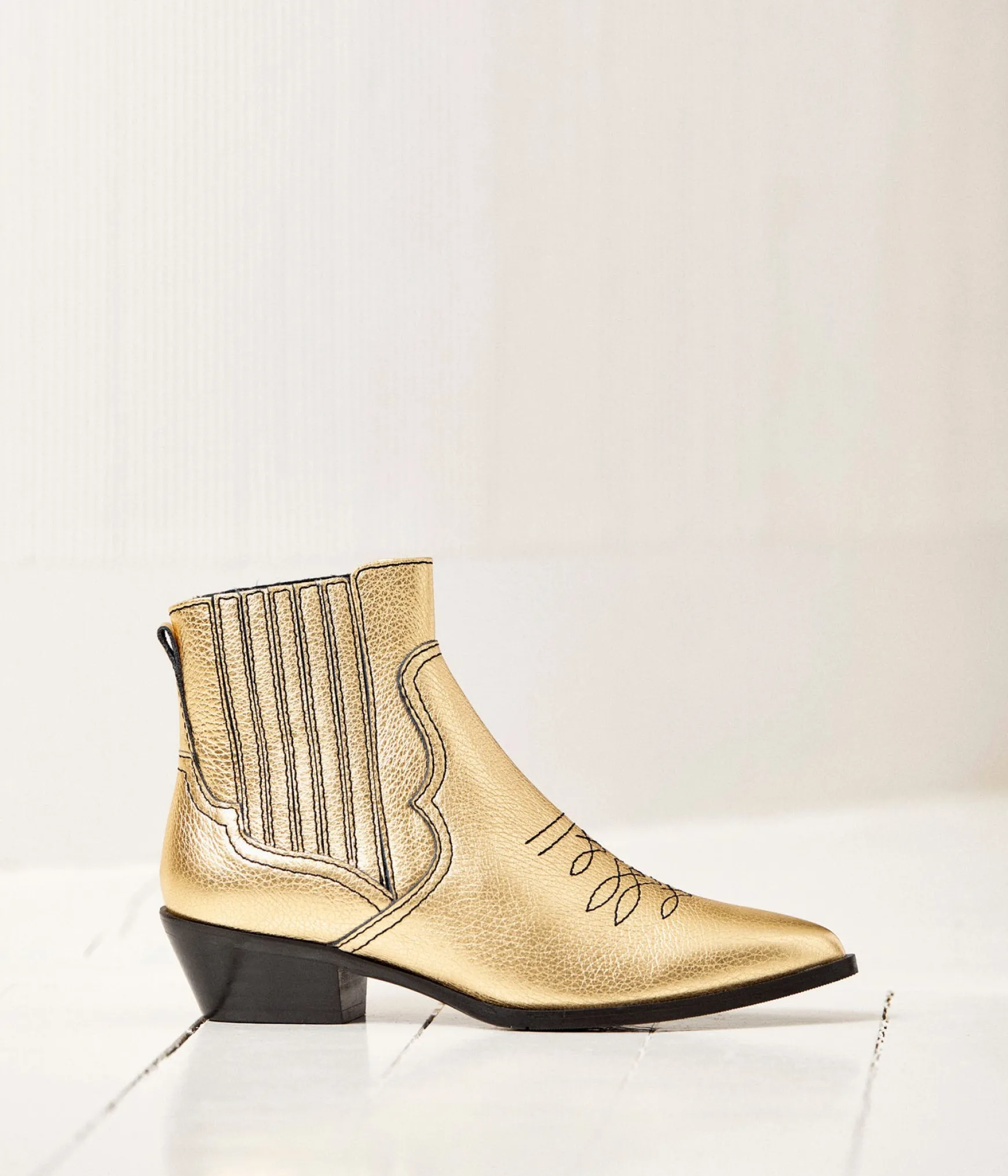 Femme Mellow Yellow Bottines plates Willa