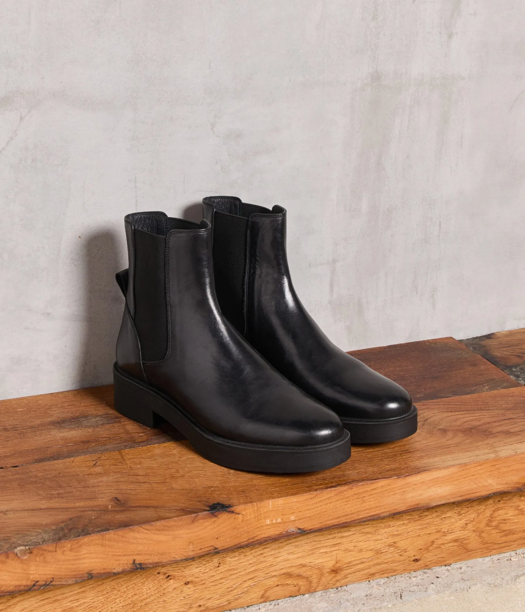 Femme Mellow Yellow Chelsea boots es Raven